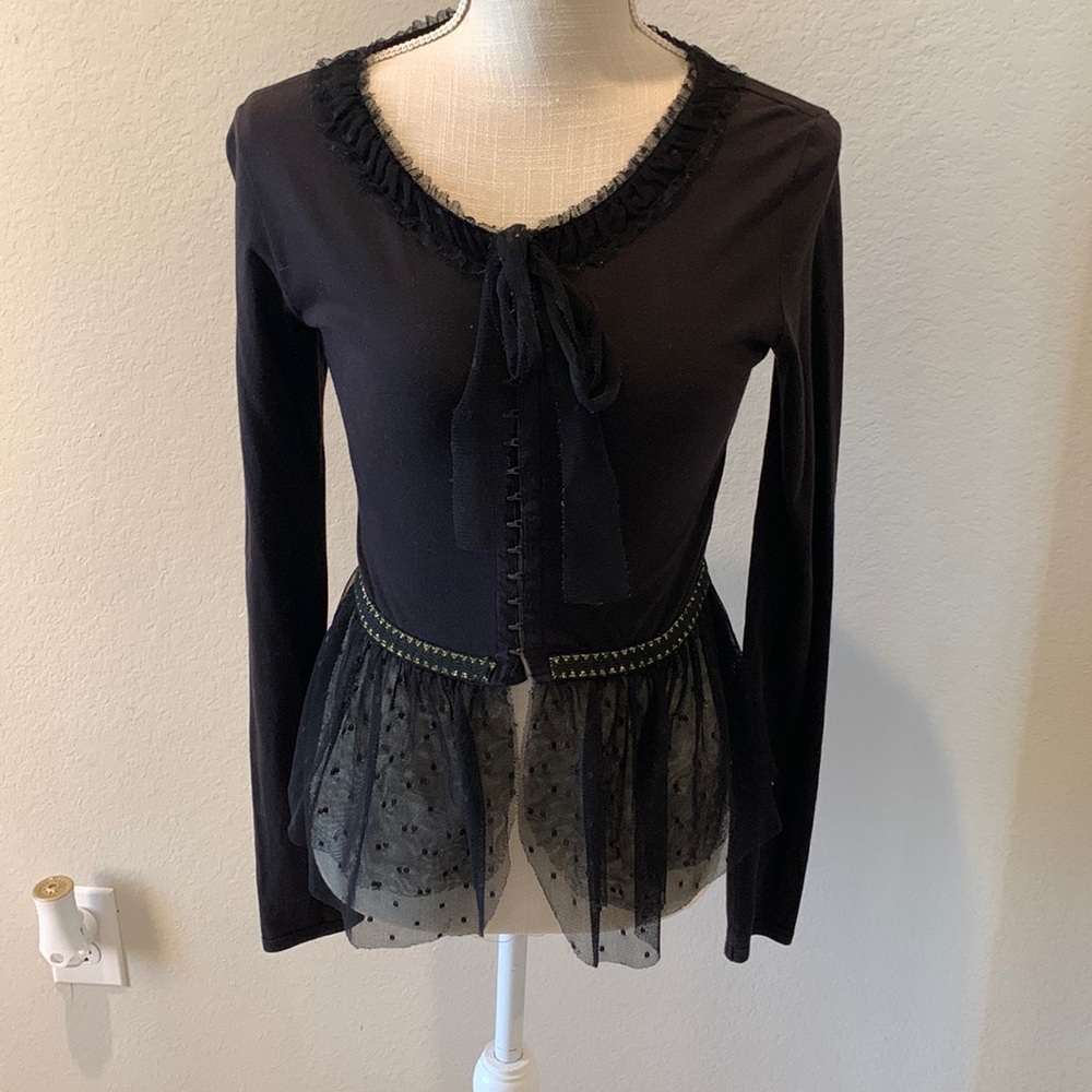 NWOT Anthropologie Anna sui black clasp long sleeved shirt